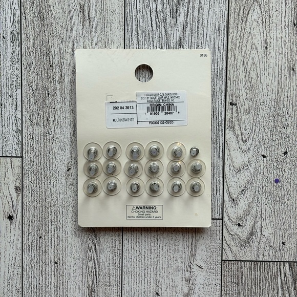 NEW! Girls' Accessories Bundle - Scrunchies & Earrings from Target - Picture 3 of 5